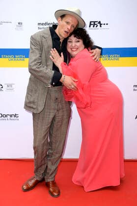 Alexander Scheer und Meltem Kaptan beim Nominiertenabend zum Deutschen Filmpreis 2022 im BITE by Ritter Richard. Berlin, 11.06.2022