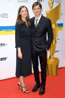 Alexandra Maria Lara und Sam Riley beim Nominiertenabend zum Deutschen Filmpreis 2022 im BITE by Ritter Richard. Berlin, 11.06.2022