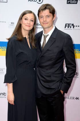 Alexandra Maria Lara und Sam Riley beim Nominiertenabend zum Deutschen Filmpreis 2022 im BITE by Ritter Richard. Berlin, 11.06.2022