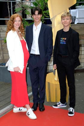 Marleen Lohse, Loris Sichrovsky und Leonard Conrads beim Nominiertenabend zum Deutschen Filmpreis 2022 im BITE by Ritter Richard. Berlin, 11.06.2022