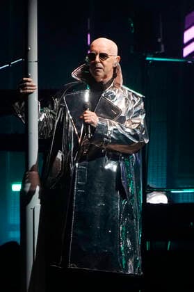 Neil Tennant von den Pet Shop Boys live bei einem Konzert der Dreamworld - The Greatest Hits Live Tour in der Mercedes-Benz Arena. Berlin, 11.06.2022