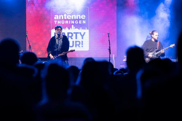 Tim Kamrad live bei der Antenne Thüringen Party Tour 2022. Wasungen, 11.06.2022