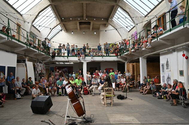 Kunst Kultur Architektur Reisen 12.06.2022 Potsdam Landeshauptstadt Musikfestspiele Potsdam Sanssouci Fahrradkonzert Impressionen zwischen Zeiten, Kulturen und Stilen, zwischen Musik, Fahrrad, Artistik und urbanen Sounds 3 Touren mit Konzerten, Führungen und Besichtigungen WERDER Havel Atelier Vulkanfieberfabrik Emilia Lomakova Interpretin Potsdam Brandenburg Deutschland