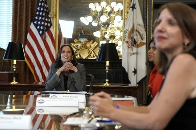 U.S. Vice President Kamala Harris convenes a roundtable to discuss if Roe v. Wade is overturned in the Ceremonial office at the White House on Tuesday, June 14, 2022.  wasp20220614156 YurixGripas
