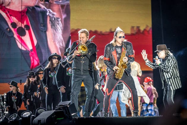 Der Panikrocker Udo Lindenberg begeistert 16000 Menschen auf der Leipziger Festwiese. Aktuell ist der Hamburger Musiker auf Udopium Tour 2022 mit dem Panikorchester unterwegs. Hier die Pustefix Bläser