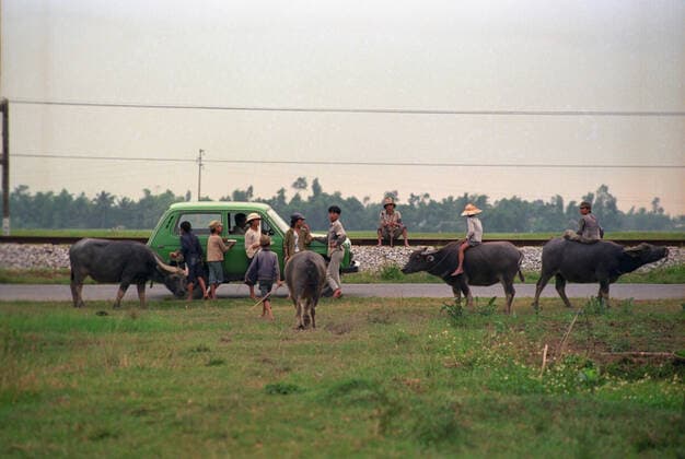 Socialist Republic of Vietnam 8178793 01.06.1988 Socialist Republic of Vietnam. Encounter. Marina Vietnam  Copyright: xMarinax