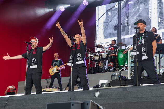 DIE FANTASTISCHEN VIER - 30 Jahre Live am 17.06.2022 in der Hänsch-Arena in Meppen Die Fantastischen Vier bei Ihrem Konzert in Meppen, hier Smudo, Thomas D und Michael Michi Beck Foto: osnapix DIE FANTASTISCHEN VIER - 30 Jahre Live
