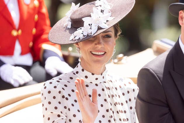 Entertainment Themen der Woche KW24 Entertainment Bilder des Tages . 17 06 2022. Ascot , United Kingdom. Prince William and Kate Middleton, the Duke and Duchess of Cambridge, on day four of Royal Ascot , United Kingdom.  xi-Imagesx IIM-23526-0097
