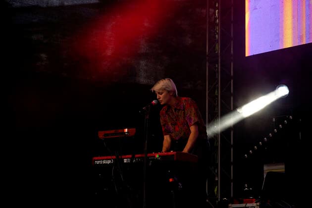 Kosmos Festival 2022 Chemnitz, Kosmos-Festival, 17.06.2022, Musik Act, Alli Neumann Chemnitz Stadtzenrum