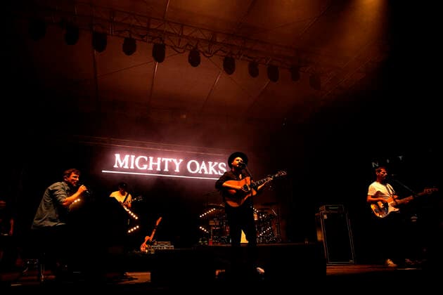 Entertainment Bilder des Tages Kosmos Festival 2022 Chemnitz, Kosmos-Festival, 17.06.2022, Musik Act Mighty Oaks Chemnitz Stadtzenrum