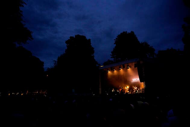 Kosmos Festival 2022 Chemnitz, Kosmos-Festival, 17.06.2022, Musik Act Mighty Oaks Chemnitz Stadtzenrum