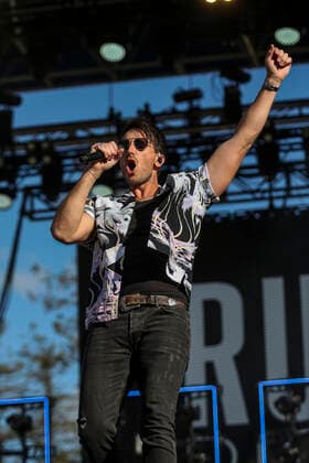 Country Summer Music Festival in Santa Rosa Sonoma June 17, 2022, Santa Rosa, CA, USA: Russell Dickerson performs on Day 1 of County Summer Music Festival at Sonoma County Fairgrounds on June 17, 2022 in Santa Rosa, California. Santa Rosa USA - ZUMAs181 20220617_zea_s181_016 Copyright: xImagespacex