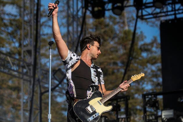 Country Summer Music Festival in Santa Rosa Sonoma June 17, 2022, Santa Rosa, CA, USA: Russell Dickerson performs on Day 1 of County Summer Music Festival at Sonoma County Fairgrounds on June 17, 2022 in Santa Rosa, California. Santa Rosa USA - ZUMAs181 20220617_zea_s181_025 Copyright: xImagespacex