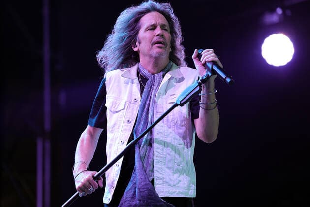 Foreigner - Rock the Ring 2022 Hinwil Kelly Hansen, Sänger der britisch-amerikanischen Rockband Foreigner. Konzert beim Rock the Ring Festival in Hinwil am 17.06.2022. Kanton Zürich, Schweiz.