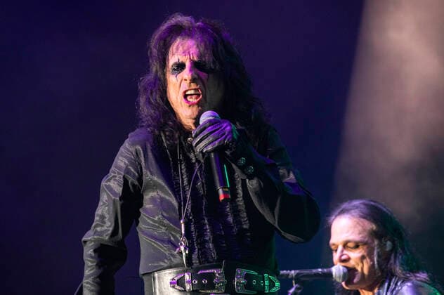 Alice Cooper live bei einem Konzert der Detroit Muscle: Live Tour in der Stadthalle. Zwickau, 17.06.2022