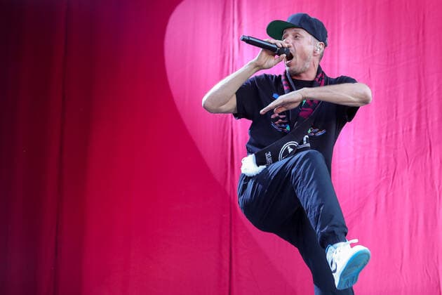 DIE FANTASTISCHEN VIER - 30 Jahre Live am 17.06.2022 in der Hänsch-Arena in Meppen Die Fantastischen Vier bei Ihrem Konzert in Meppen, hier Michael Michi Beck Foto: osnapix DIE FANTASTISCHEN VIER - 30 Jahre Live