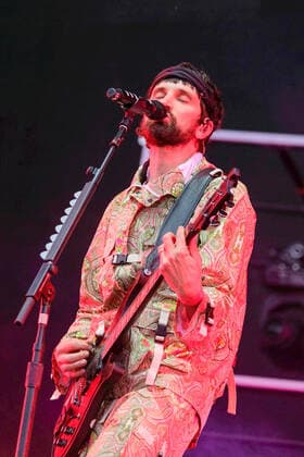 June 18, 2022, Newport, Isle of Wight, United Kingdom: British singer songwriter and guitarist Sergio Pizzorno, front man British indie rock band Kasabian, winners of the 2010 and 2014 Q Awards Best Act in the World Today performing live on stage at the Isle of Wight Festival, Seaclose Park. Newport United Kingdom - ZUMAs197 20220618_zaa_s197_229 Copyright: xDawnxFletcher-Parkx