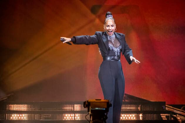 Alicia Keys Oslo, Norway. 27th, June 2022. The American R&B singer, songwriter and musician Alicia Keys performs a live concert at Oslo Spektrum in Oslo. Oslo Norway Oslo Spektrum  Copyright: xGonzalesxPhoto TerjexDokkenx