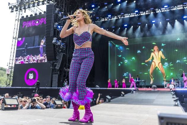 Entertainment Bilder des Tages 2022-06-19 13:37:32 LANDGRAAF - Maan will perform during the third day of the Pinkpop music festival. ANP MARCEL VAN HOORN netherlands out - belgium out