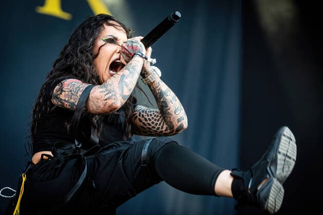 Jinjer live at Copenhell 2022, Copenhagen, Denmark Copenhagen, Denmark. 18th, June 2022. The Ukrainian heavy metal band Jinjer performs a live concert during the Danish heavy metal festival Copenhell 2022. Here vocalist Tatiana Shmailyuk is seen live on stage. Copenhagen Denmark  Copyright: xGonzalesxPhoto SebastianxDammarkx