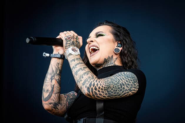 Jinjer live at Copenhell 2022, Copenhagen, Denmark Copenhagen, Denmark. 18th, June 2022. The Ukrainian heavy metal band Jinjer performs a live concert during the Danish heavy metal festival Copenhell 2022. Here vocalist Tatiana Shmailyuk is seen live on stage. Copenhagen Denmark  Copyright: xGonzalesxPhoto SebastianxDammarkx