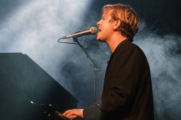 Tom Odell live in Copenhagen, Denmark Copenhagen, Denmark 19th, June 2022. The English singer, songwriter and musician Tom Odell performs a live concert at VEGA in Copenhagen. Copenhagen Denmark  Copyright: xGonzalesxPhoto FlemmingxBoxJensex