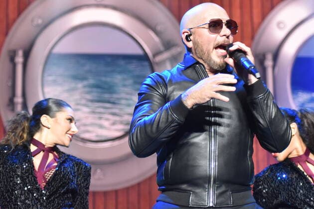 **ARCHIVE** June 18, 2022, New York, USA: Pitbull performs at 103.5 KTU s KTUphoria concert at Northwell Health at Jones Beach Theater in Wantagh, New York.  Copyright: xKylexMazzax