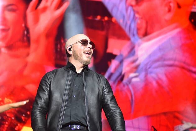 **ARCHIVE** June 18, 2022, New York, USA: Pitbull performs at 103.5 KTU s KTUphoria concert at Northwell Health at Jones Beach Theater in Wantagh, New York.  Copyright: xKylexMazzax