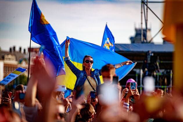 2022-06-21 19:57:21 AMSTERDAM - Kalush Orchestra performs during a benefit rally for Ukraine on the Museumplein. The event is an initiative of the Ukrainian Ministries of Culture and Foreign Affairs. ANP LEVIN DEN BOER netherlands out - belgium out