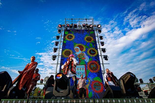2022-06-21 19:55:43 AMSTERDAM - Kalush Orchestra performs during a benefit rally for Ukraine on the Museumplein. The event is an initiative of the Ukrainian Ministries of Culture and Foreign Affairs. ANP LEVIN DEN BOER netherlands out - belgium out