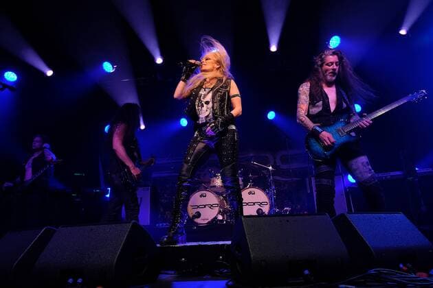 22.06.2022 xkhx Wolfhagen Kulturzelt Konzert Rock-Sängerin Doro Pesch - Queen of Metal