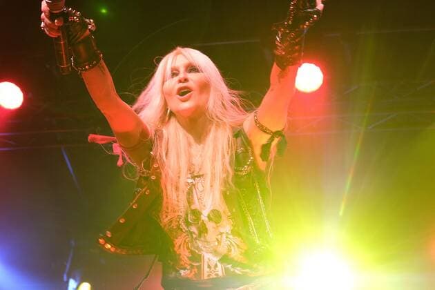 22.06.2022 xkhx Wolfhagen Kulturzelt Konzert Rock-Sängerin Doro Pesch - Queen of Metal