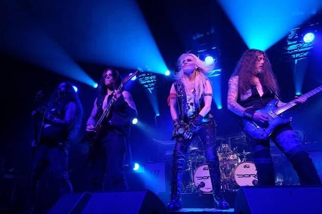 22.06.2022 xkhx Wolfhagen Kulturzelt Konzert Rock-Sängerin Doro Pesch - Queen of Metal