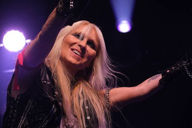 22.06.2022 xkhx Wolfhagen Kulturzelt Konzert Rock-Sängerin Doro Pesch - Queen of Metal