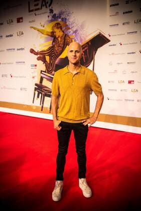 22.06.2022 xesx Frankfurt am Main, Festhalle LEA Live Entertainment Award auf dem Roten Teppich Milow belgischer Singer-Songwriter