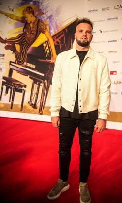 22.06.2022 xesx Frankfurt am Main, Festhalle LEA Live Entertainment Award auf dem Roten Teppich Tobias Topic, bekannt als Topic oder Topic42, DJ und Musikproduzent