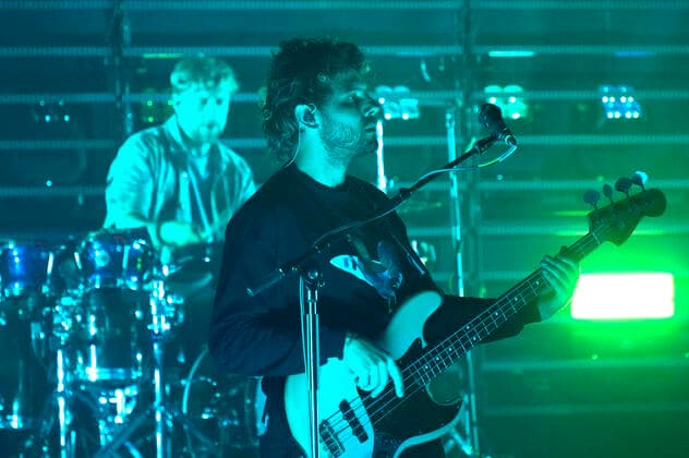 Sebastian Schmidt und Philipp Dausch von Milky Chance live im Rahmen der Veranstaltungsreihe Telekom Street Gigs im Kraftwerk Berlin. Berlin, 22.06.2022