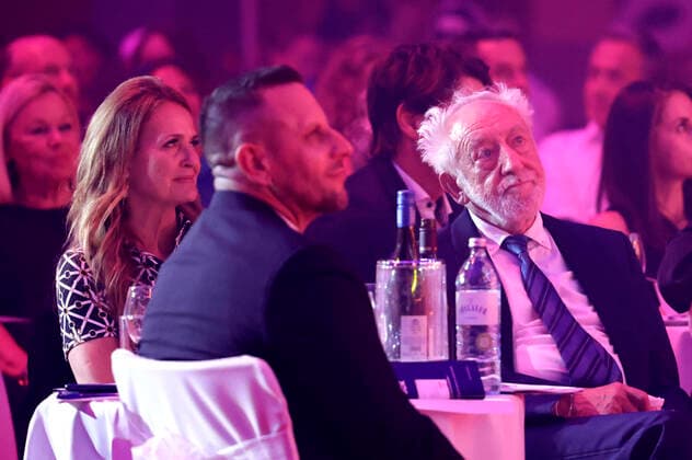 Dieter Hallervorden mit Ehefrau Christiane Zander bei der 15. Verleihung der Live Entertainment Awards 2022 in der Frankfurter Festhalle. Frankfurt am Main, 22.06.2022