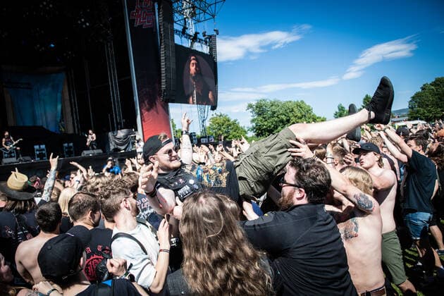 Bullet for My Valentine live at Tons of Rock 2022, Oslo, Norway Oslo, Norway. 23rd, June 2022. Concert goers attend a live concert with the Welsh heavy metal band Bullet for My Valentine at the Norwegian music festival Tons of Rock 2022 in Oslo. Oslo Norway  Copyright: xGonzalesxPhoto Jan-ErikxEriksenx