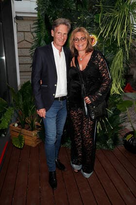 Bunte New Faces Award Film 2022 Maren Gilzer mit Freund Harry Kuhlmann auf dem roten Teppich bei der Verleihung des Bunte New Faces Awards im Delphi-Filmpalast am Zoo in Berlin. Copyright: xEventpressxGolejewskix