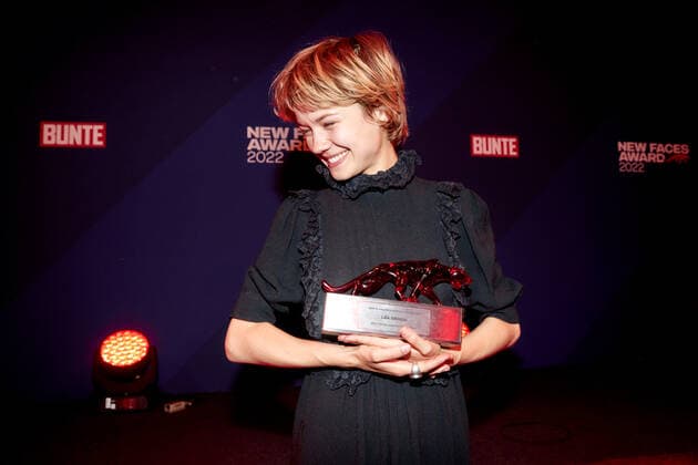 Bunte New Faces Award Film 2022 Preisträgerin Lea Drinda auf der Party nach der Verleihung des Bunte New Faces Awards im Delphi-Filmpalast am Zoo in Berlin. Copyright: xEventpressxGolejewskix