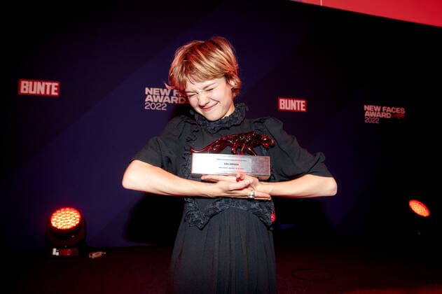 Bunte New Faces Award Film 2022 Preisträgerin Lea Drinda auf der Party nach der Verleihung des Bunte New Faces Awards im Delphi-Filmpalast am Zoo in Berlin. Copyright: xEventpressxGolejewskix