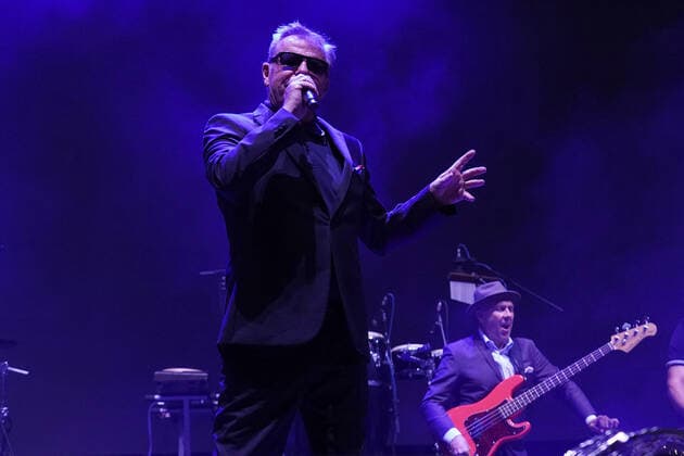 Madness in concert during Las Noches del Botanico. June 23, 2022. (1012759562)