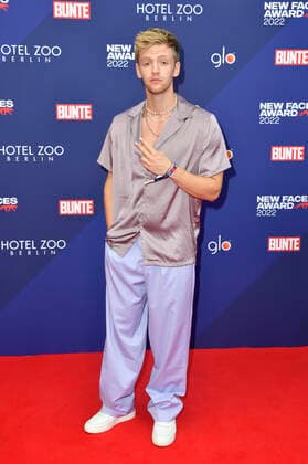 Timur Bartels bei der Verleihung der Bunte New Faces Awards Film 2022 im Delphi Filmpalast. Berlin, 23.06.2022