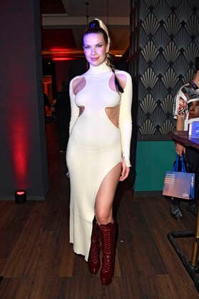 Zsa Zsa Inci Bürkle bei der Verleihung der Bunte New Faces Awards Film 2022 im Delphi Filmpalast. Berlin, 23.06.2022