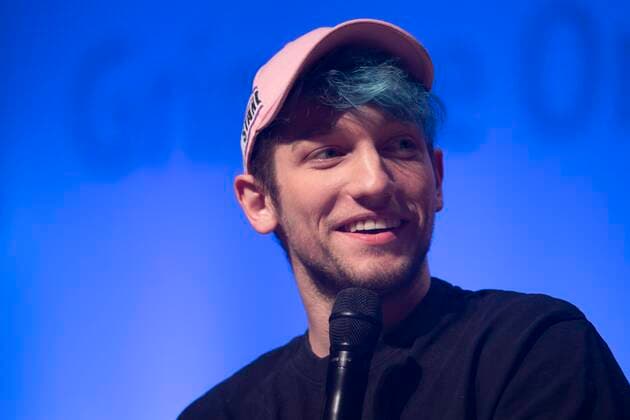 REZO, Youtuber, Musiker, Roter Teppich, Red Carpet Show, Verleihung des Grimme Online Awards 2022 am 23.06.2022 in der Flora Koeln,