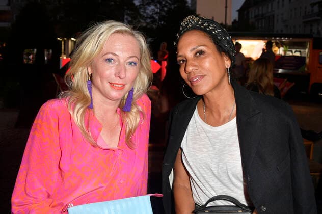 Barbara Becker mit Gast bei der Verleihung der Bunte New Faces Awards Film 2022 im Delphi Filmpalast. Berlin, 23.06.2022