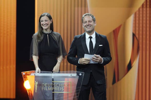 Deutscher Filmpreis 2022 Alexandra Maria Lara und Florian Gallenberger bei der Verleihung der Lola - Deutscher Filmpreis 2022 im Palais am Funkturm in Berlin 24.06.2022 Copyright: xEventpressx