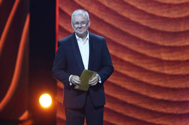 Deutscher Filmpreis 2022 Laudator BESTES KOSTÜMBILD Joachim Krol bei der Verleihung der Lola - Deutscher Filmpreis 2022 im Palais am Funkturm in Berlin 24.06.2022 Copyright: xEventpressx