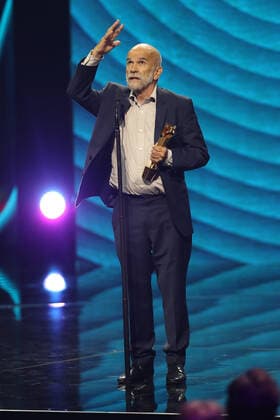 Deutscher Filmpreis 2022 Preisträger:in BESTE KAMERA & BILDGESTALTUNG Johann Feindt LIEBER THOMAS bei der Verleihung der Lola - Deutscher Filmpreis 2022 im Palais am Funkturm in Berlin 24.06.2022 Copyright: xEventpressx